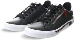 Mustang Graphit Lace Up Trainer