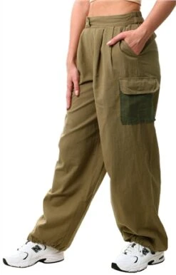 Veromoda Green / Dried Herb Janey Loose Fit High Rise Cargo Trousers