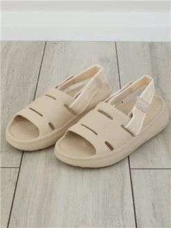 Mustang Beige Slip On Rubber Sandal