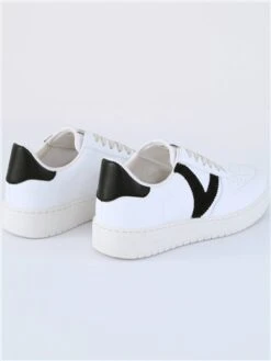 Victoria White / Black Madrid Contrast Lace Up Trainers -Jack & Jones Store 28634 3