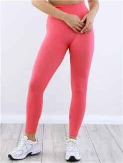 Missy Empire Bright Pink Rib Seamless Leggings