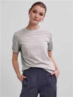 Pieces Light Grey Melange Fold Up Solid Ria Tee