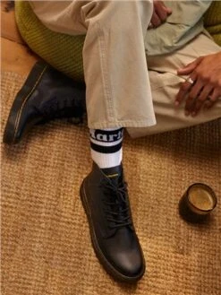 Dr. Martens Dr Martens Black Thurston Lusso Leather Chukka Boots -Jack & Jones Store 29462 3