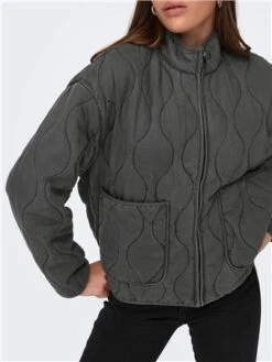 Only Black / Phatom Martha Washed Quilt Life Jacket -Jack & Jones Store 29491 3