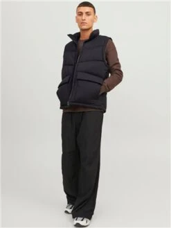 Jack & Jones Black / Black Puffer Gilet -Jack & Jones Store 29510 2